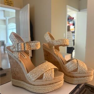 Steve Madden Cream Woven Wedge Sandals